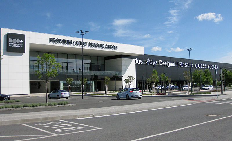 Outlet Airport Praha, POP